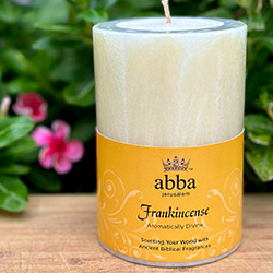 Abba Oil Ltd. - LORD BLESS YOU / MAHOGANY TEAKWOOD - GLASS CANDLE